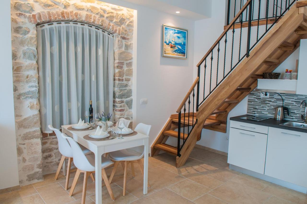 Apartment Bazzar